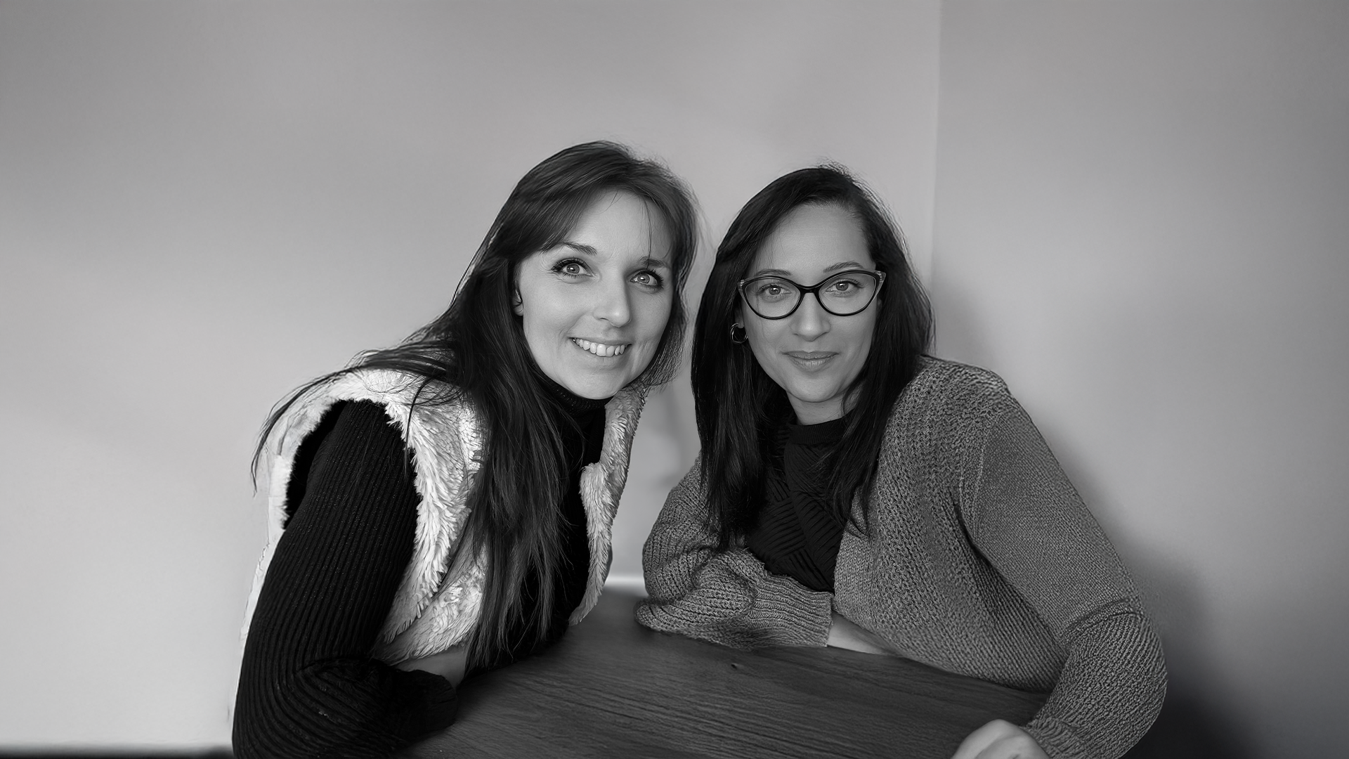 Emilie Caplier & Priscillia Kakousky