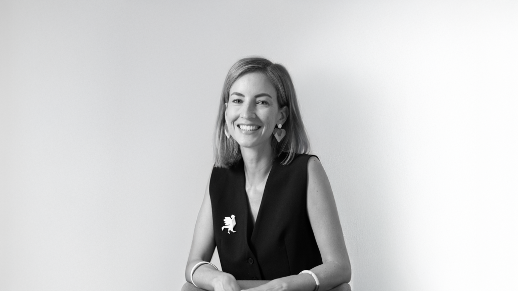 Dr Charlotte Berthaut